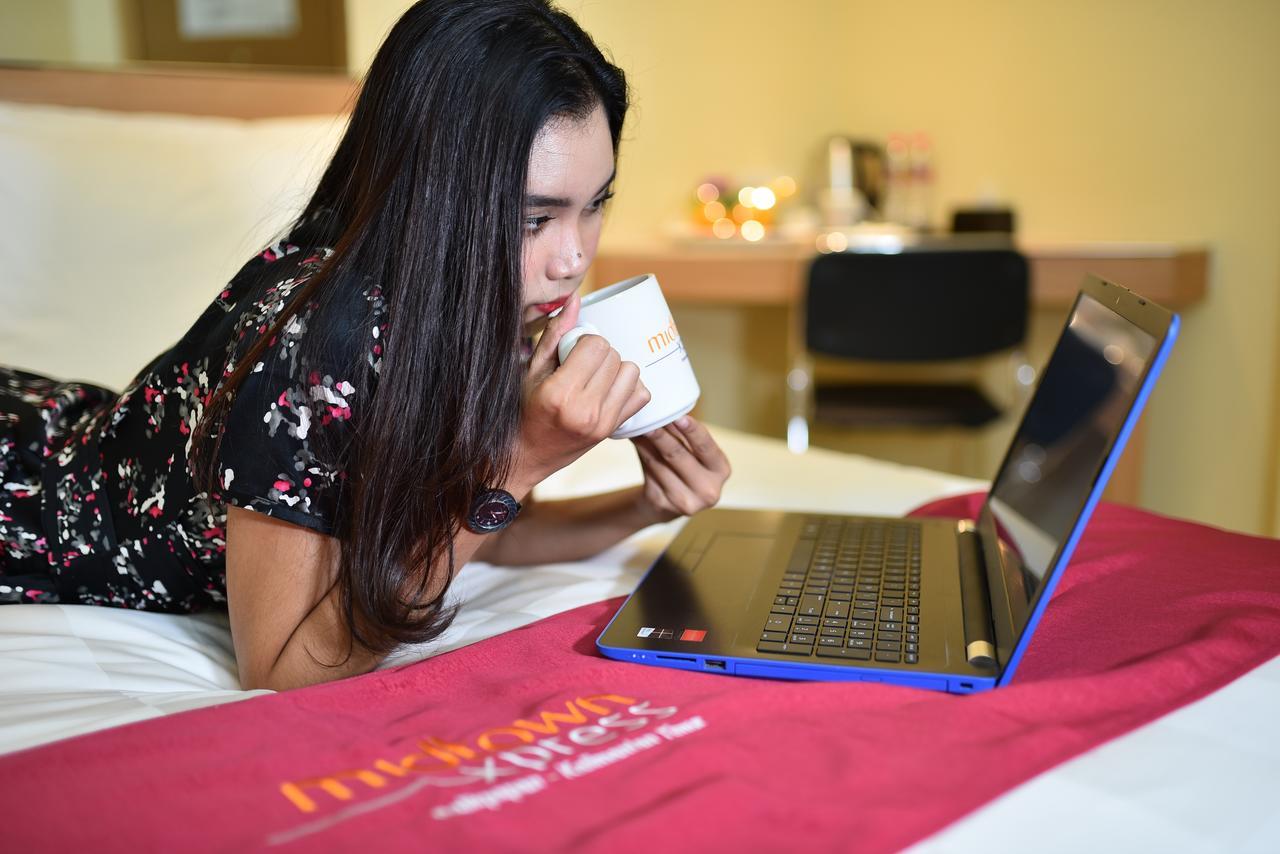 Midtown Xpress Balikpapan Hotel Buitenkant foto