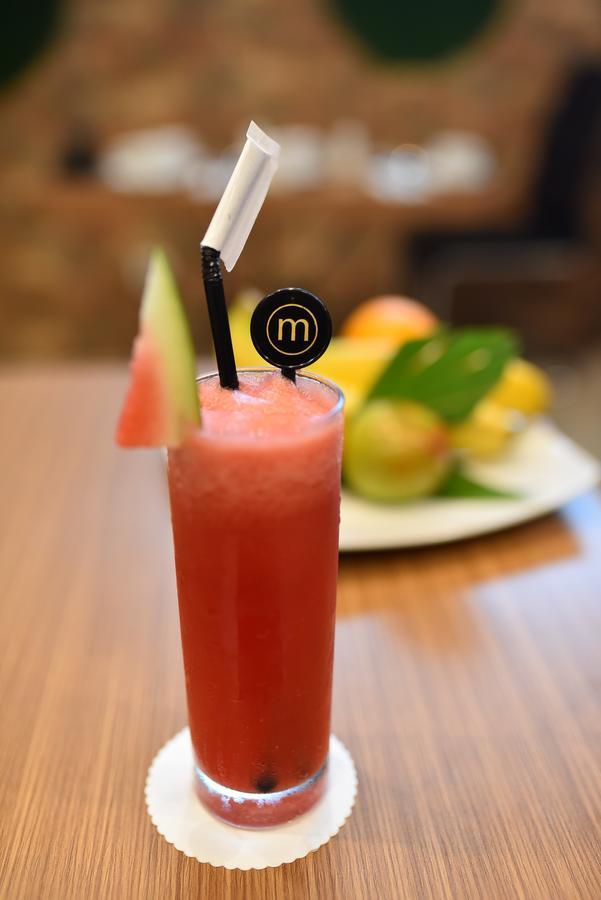 Midtown Xpress Balikpapan Hotel Buitenkant foto